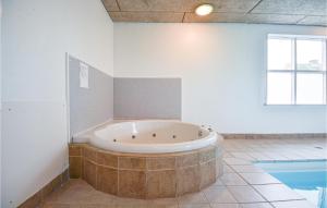 Nice Home In Ørum Djurs With Sauna