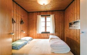 3 Bedroom Amazing Home In Aakirkeby