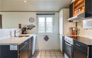 Three-Bedroom Holiday Home In Ulfborg