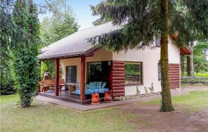 4 star počitni&scaron;ka hi&scaron;a Three-Bedroom Holiday Home in Szczytno Szczytno Poljska