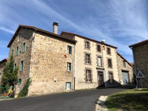 Maisons de vacances Large 100 year old house in lovely walking area : photos des chambres