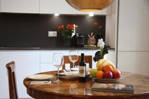 Al Ciani Balcony Suite