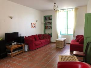 Maisons de vacances Large 100 year old house in lovely walking area : photos des chambres