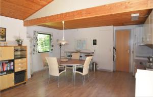 Holiday Home Skovlindvej Væggerløse Xi