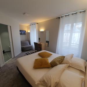 Hotels Le Castelet : photos des chambres