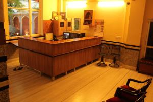 Hotel Chit Chat Palace