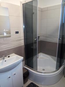 Drevenica MAK Oliver