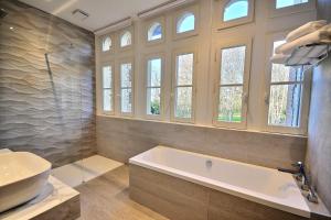 Hotels Chateau de la Bribourdiere : photos des chambres