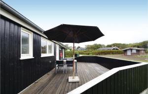 Three-Bedroom Holiday Home In Vinderup