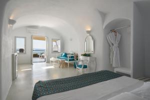 Thirea Suites Santorini Greece