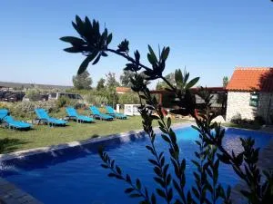 Apartment Manuela - Ljubač