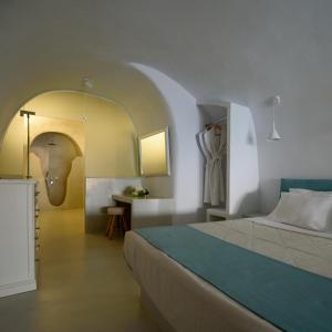 Thirea Suites Santorini Greece