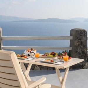 Thirea Suites Santorini Greece