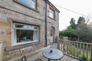 Host & Stay - Tulip Cottage