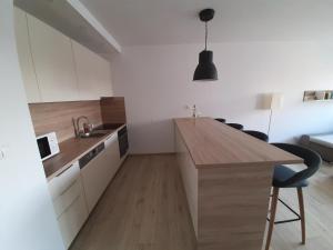 APARTMENT PROVIDENCA