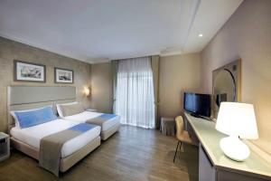 Comfort Queen Room room in BW Signature Collection Hotel Paradiso