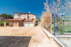 Superb villa Maxima with private pool, sauna, jacuzzi, playground for up to 18 persons, extra pool heating available