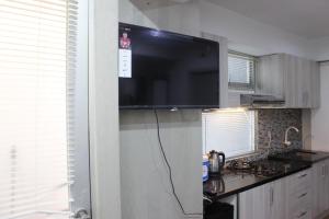 Cozy 2BR Apartment at The Jarrdin Cihampelas near Cihampelas Walk By Travelio