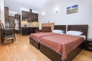 Sweet Home Apartments