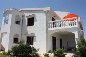 On the beach apartment