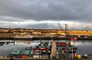 The Steamboat - A Flat with Amazing Harbour Views - Wick