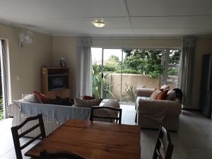 Amakaya Backpackers & Apartments