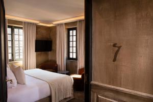 Hotels Hotel Saint-Delis - La Maison du Peintre - Relais & Chateaux : photos des chambres