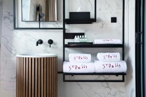 Hotels Hotel Saint-Delis - La Maison du Peintre - Relais & Chateaux : photos des chambres