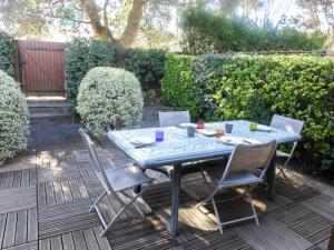 Maisons de vacances Holiday Home lotissement Les Rives de Capbreton by Interhome : photos des chambres