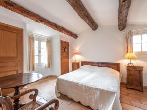 Maisons de vacances Holiday Home La Source by Interhome : photos des chambres