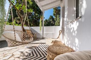 The House of Cyclades Salamina Greece