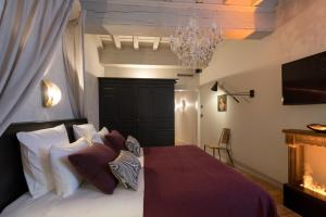 Hotels MiHotel Tour Rose : photos des chambres