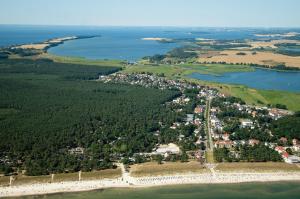 VILLA WAUZI 5 - zentral und wenige Minuten zum Strand