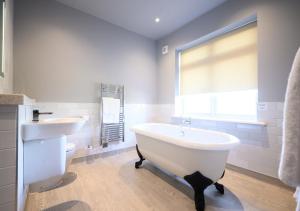 Miller & Carter Aughton by Innkeepers Collection