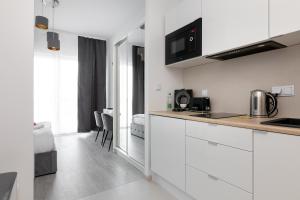 Wola Chic Studios by BookingHost