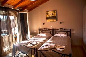 Athina studios and apartments