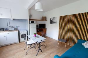 MAS PARET, Gîte "Argelès", Terrasse privative, Vue sur parc paysager