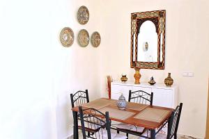 Azra Homes Famille uniquement