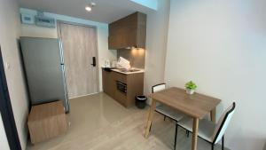 La Casita pool access condo HuaHin