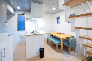 Laffitte Hirai Condominium Hotel