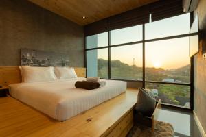 Saras Nest - Top Floor Seaview apartments