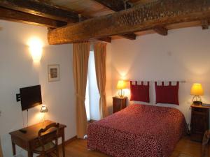 Hotels Hotel du Donjon : photos des chambres