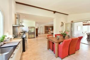 SERRENDY VALBONNE Splendid villa with heated swimming pool sauna