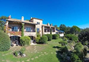 Domaine du Bois dAmont