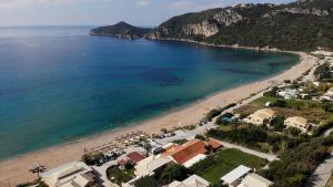 Corfu Maisonettes Anemouri - San George Apartments - 4hvězdičkové hotely ve městě Agios Georgios Pagon