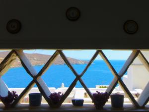 Aegean View House - Entire Home in Agios Romanos Tinos Greece