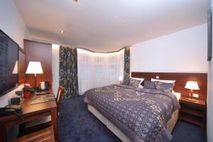 Suite room in Hotel Central 1920