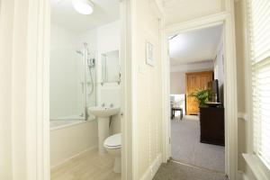 Salt Lane Apartments