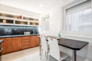 BpR Garay Suite with rooftop terrace & AC