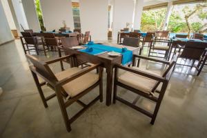 Roman Beach Hotel